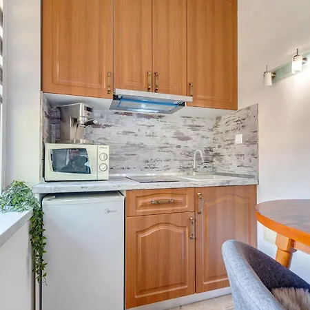 Forestside At Stream By Flat Manаger Apartment Stoykite