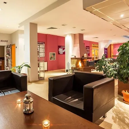 Forestside At Stream By Flat Manаger Apartment Stoykite